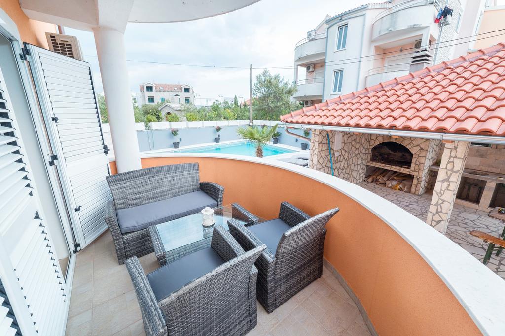 Apartments Marina Srima Luaran gambar