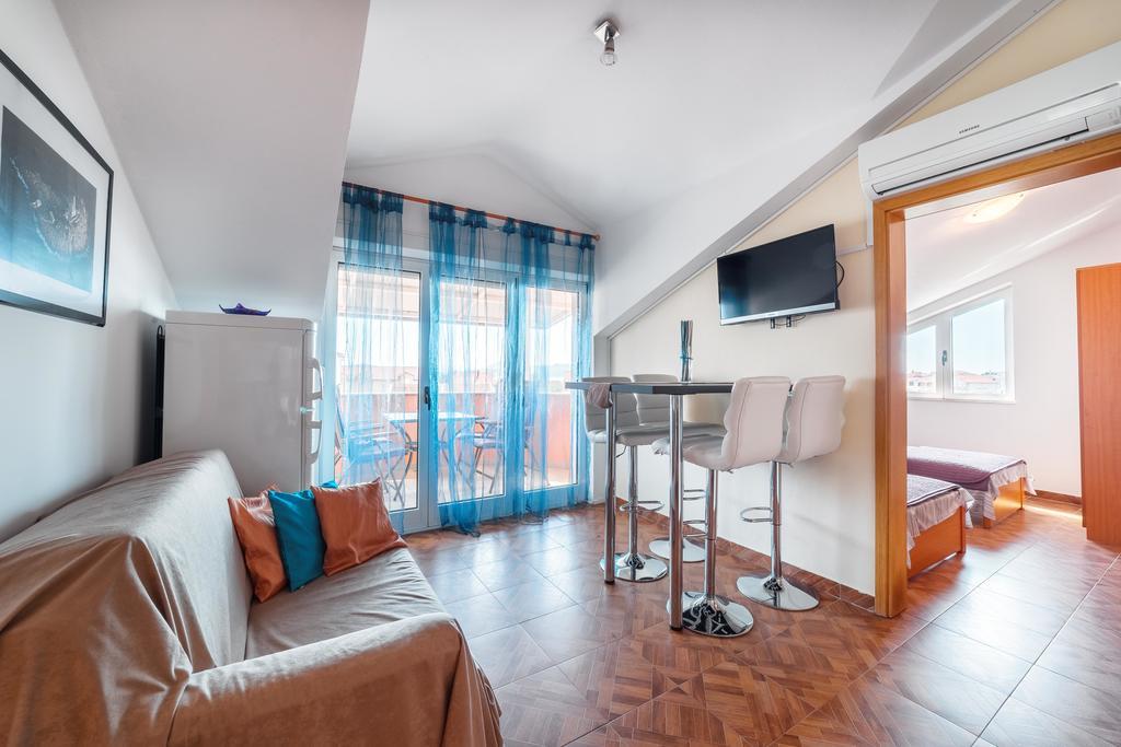 Apartments Marina Srima Luaran gambar