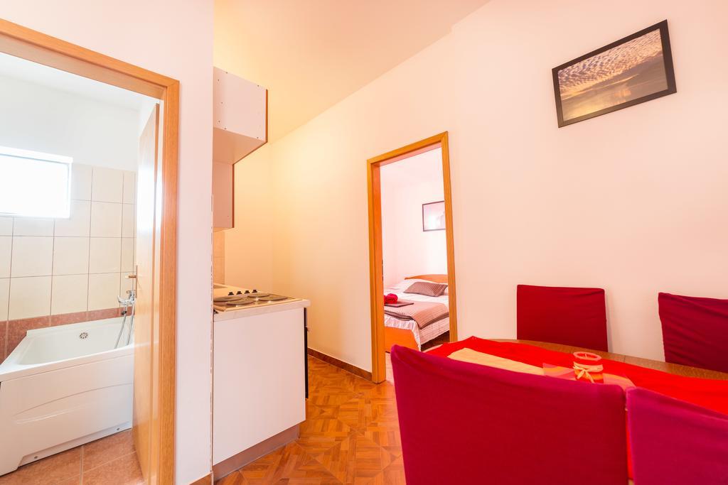 Apartments Marina Srima Luaran gambar