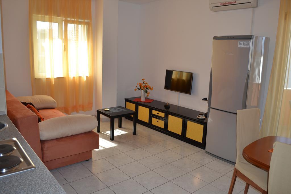 Apartments Marina Srima Luaran gambar