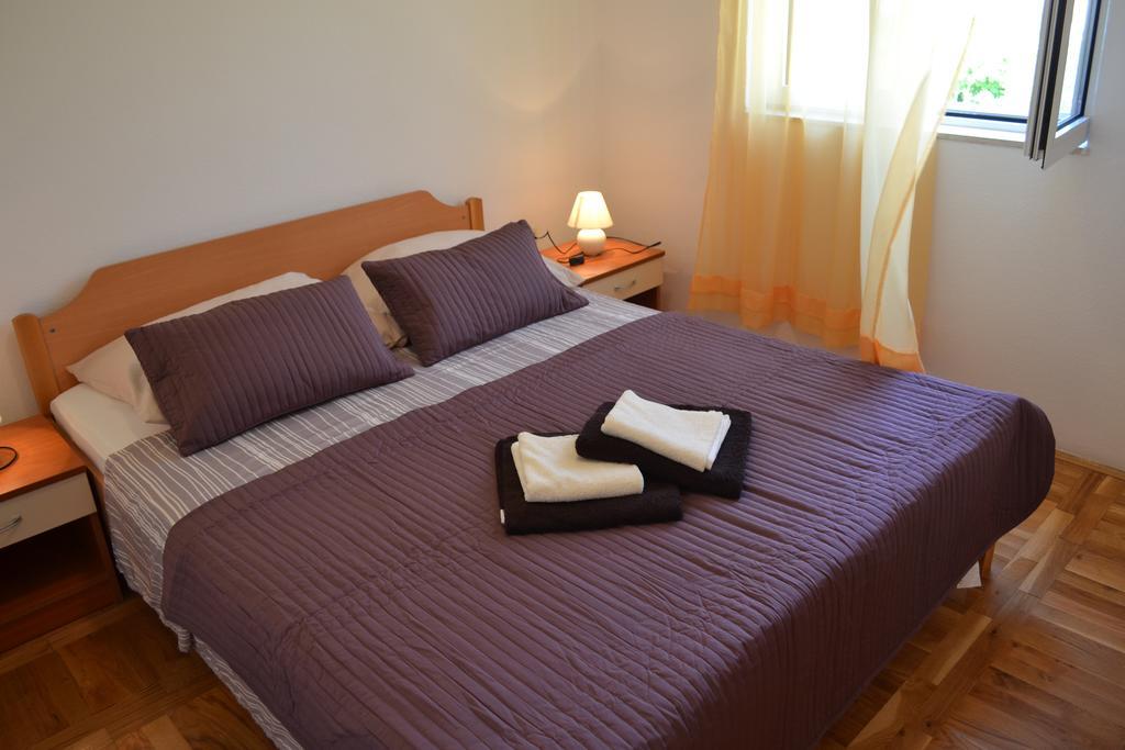 Apartments Marina Srima Luaran gambar